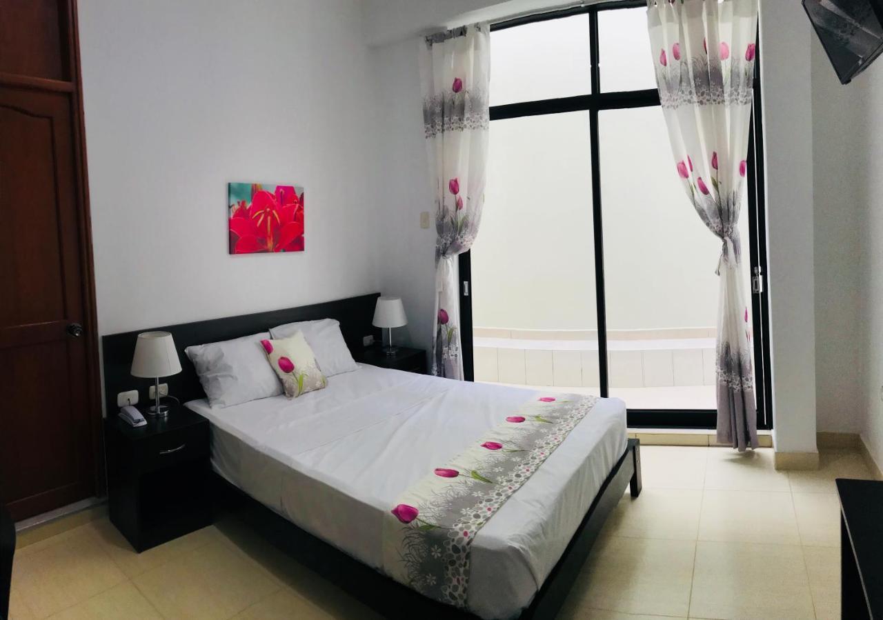 Residencial Lago Verde Tarapoto Bagian luar foto